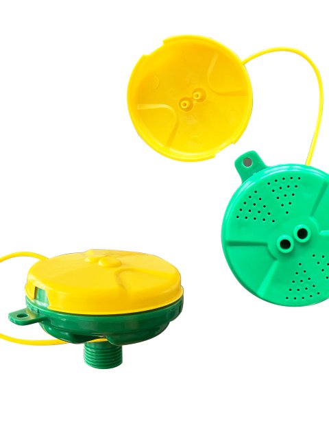 Flow-Regulating Eyewash Nozzle Head with Tethered Yellow Cap